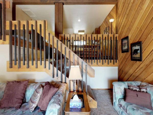 Yosemite Area Home 984884