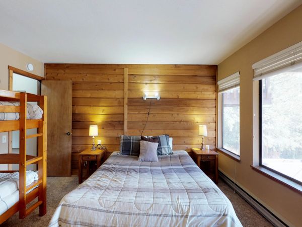 Yosemite Area Home 984884
