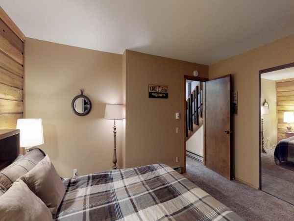 Yosemite Area Home 984884