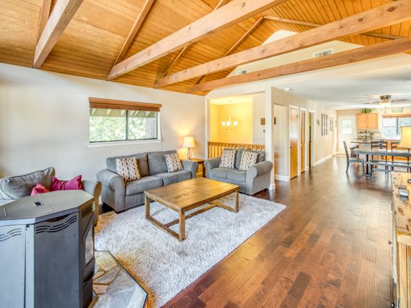 Yosemite Area Home 984885
