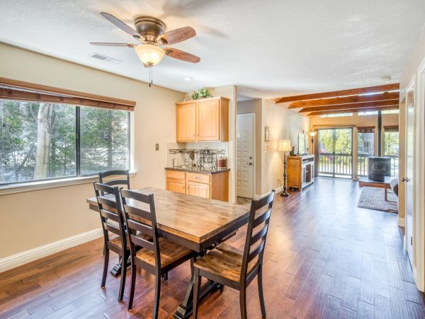 Yosemite Area Home 984885