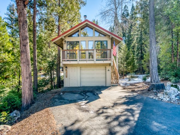 Yosemite Area Home 984885