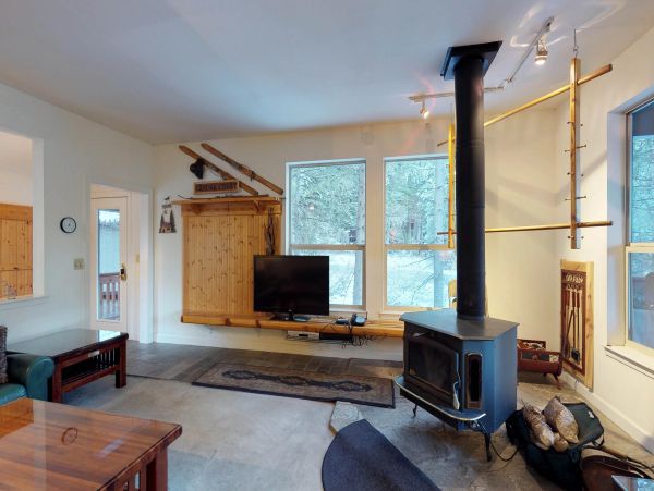 Yosemite Area Home 984886