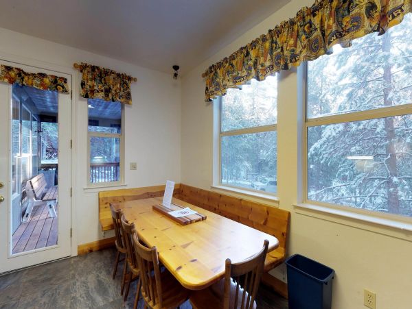 Yosemite Area Home 984886