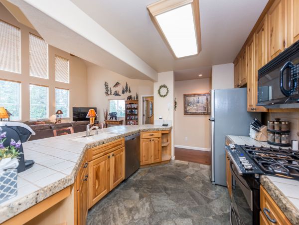 Yosemite Area Home 984887