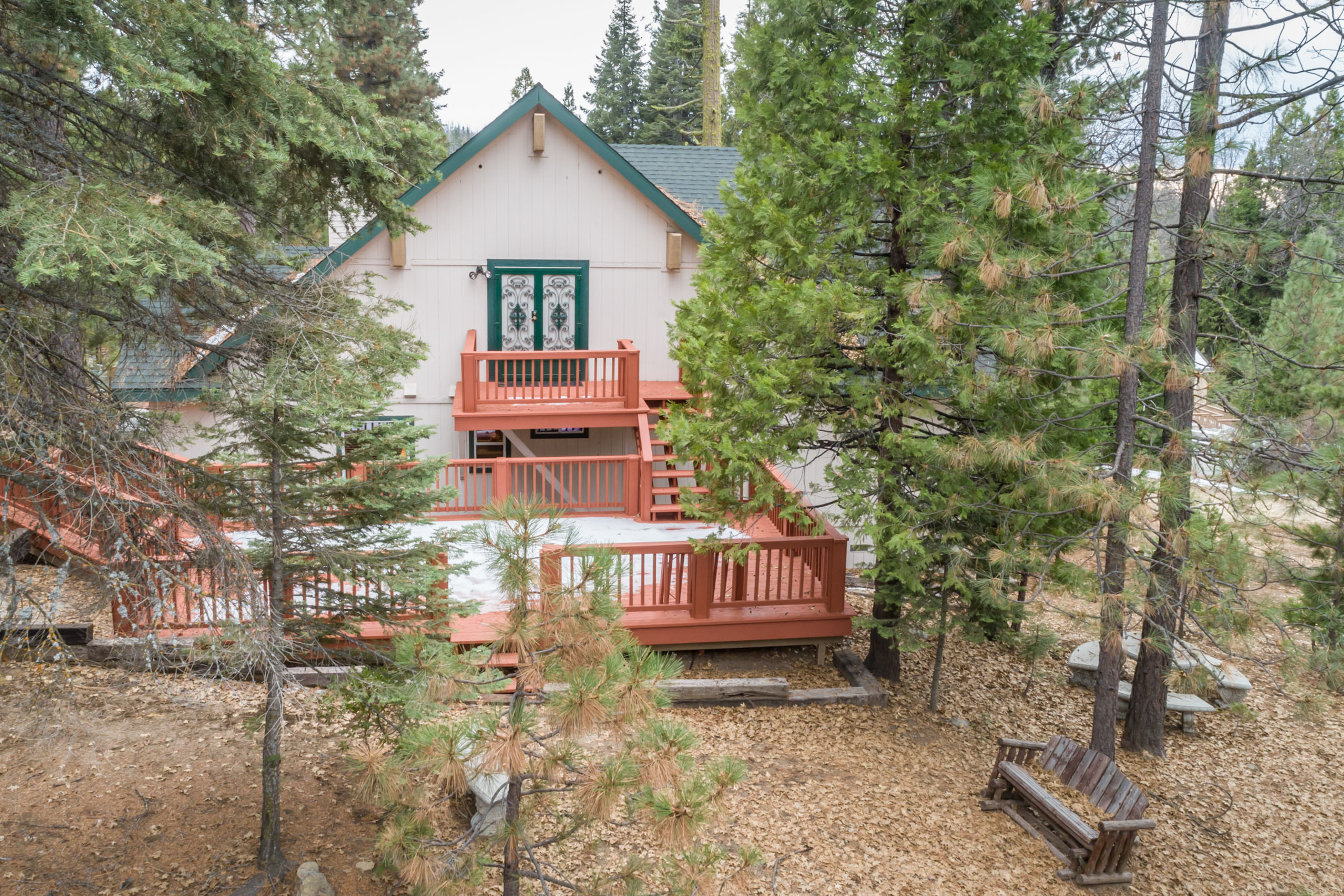 Yosemite Area Home 984887
