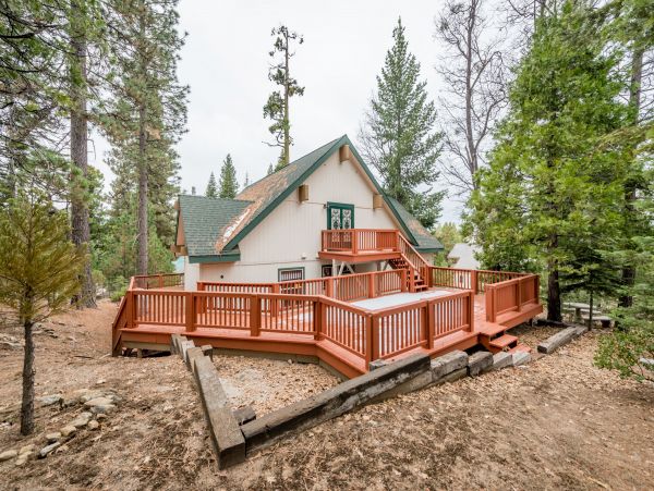 Yosemite Area Home 984887