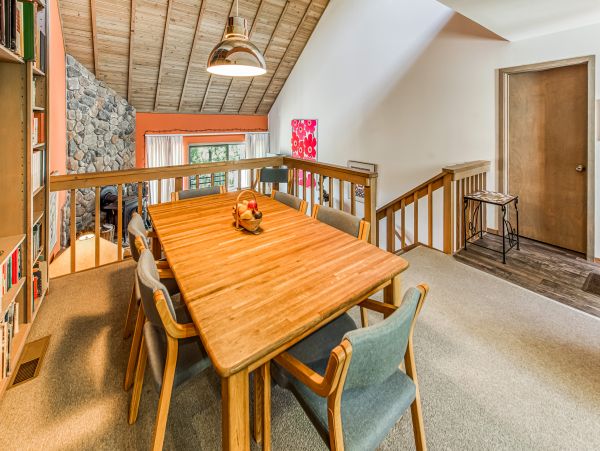 Yosemite Area Home 984888
