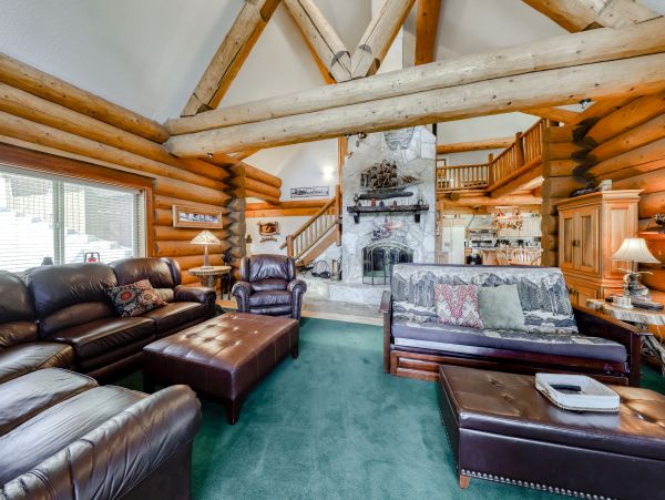 Yosemite Area Home 984889