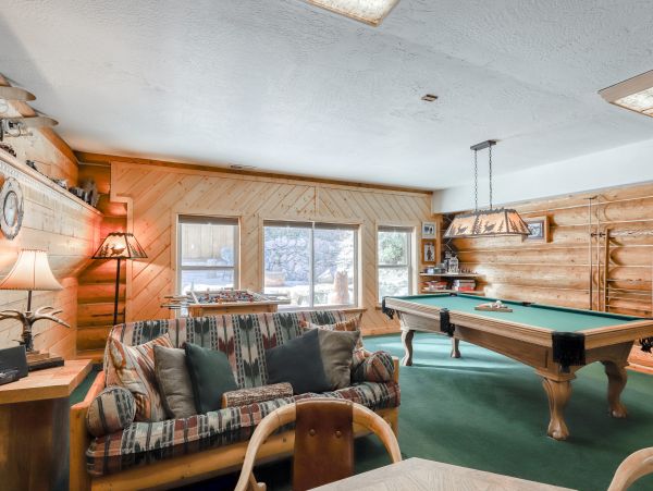 Yosemite Area Home 984889