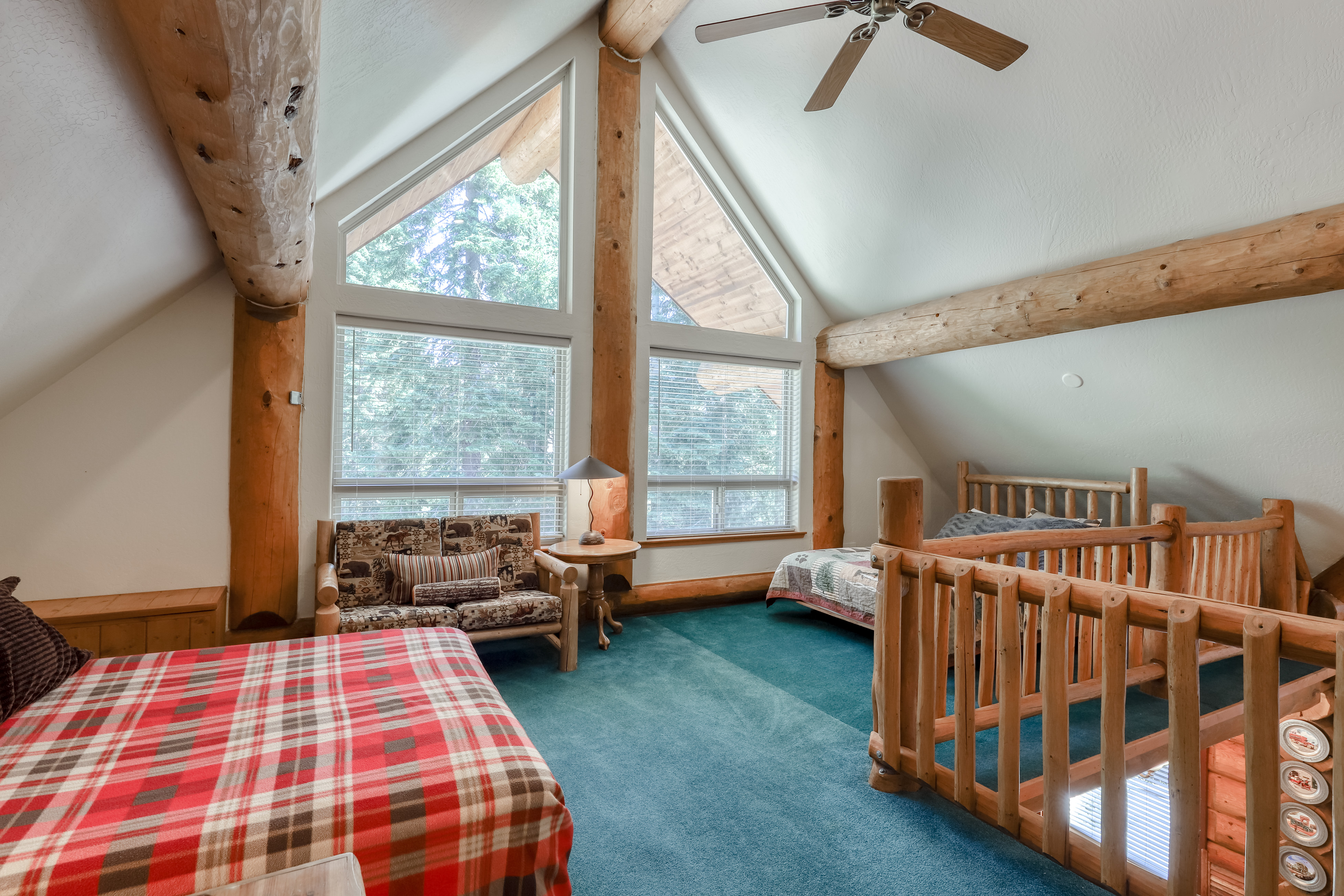 Yosemite Area Home 984889