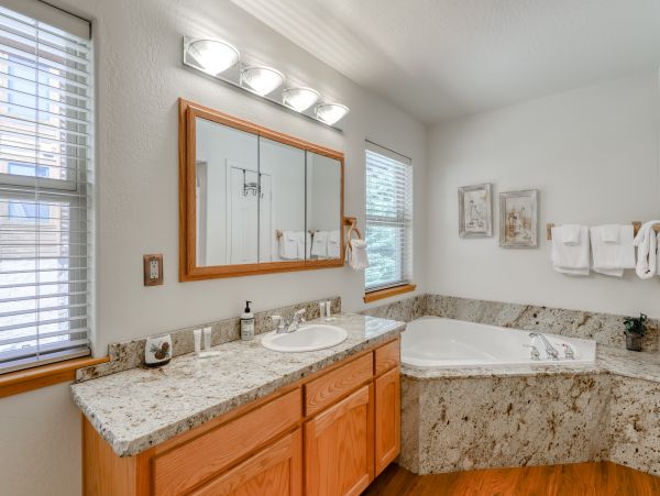 Yosemite Area Home 984889