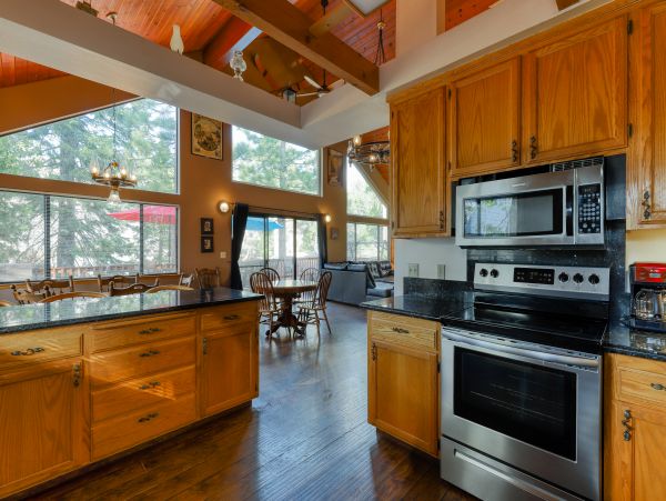 Yosemite Area Home 984890