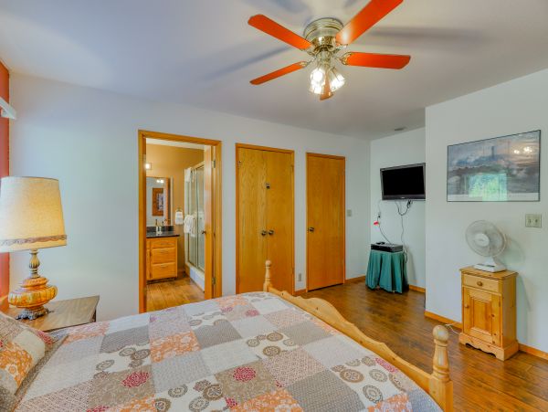 Yosemite Area Home 984890