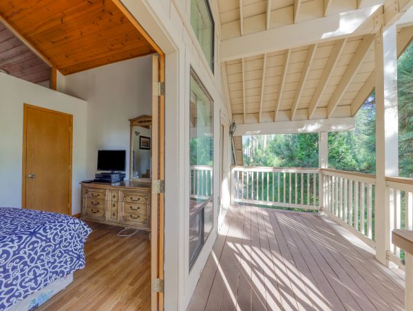 Yosemite Area Home 984890