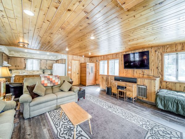 Yosemite Area Home 984891