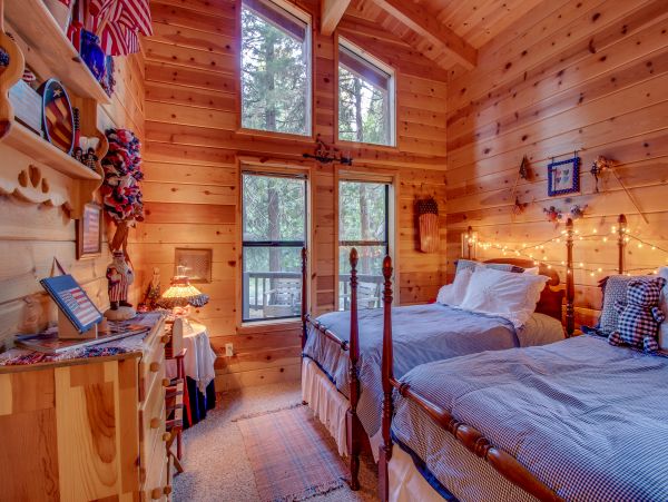 Yosemite Area Home 984892