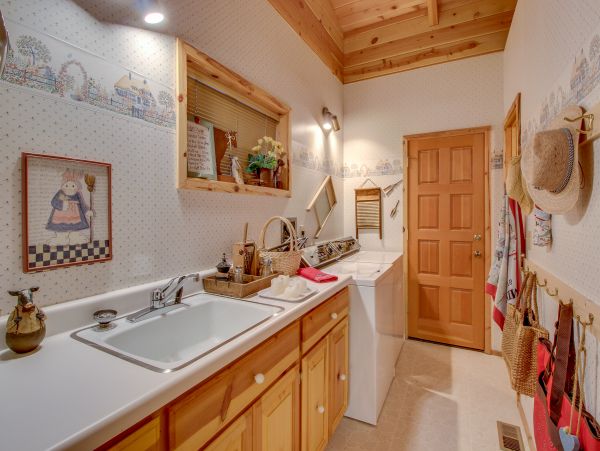Yosemite Area Home 984892