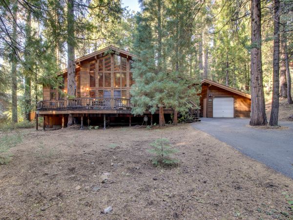 Yosemite Area Home 984892