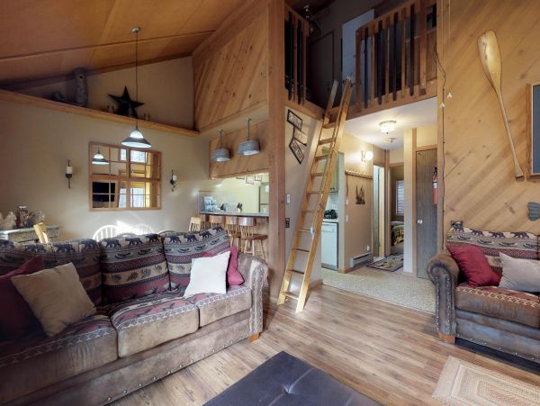 Yosemite Area Home 984893