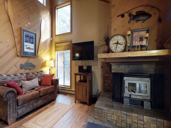 Yosemite Area Home 984893