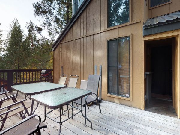 Yosemite Area Home 984893