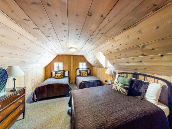 Yosemite Area Home 984894