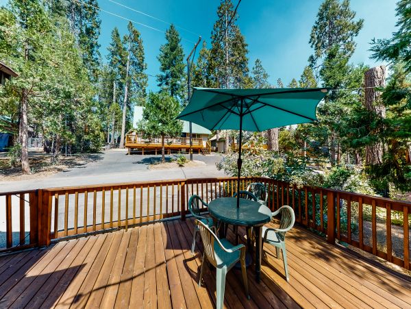 Yosemite Area Home 984894