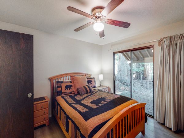 Yosemite Area Home 984895