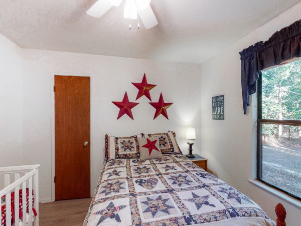 Yosemite Area Home 984895