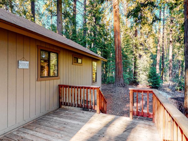 Yosemite Area Home 984895