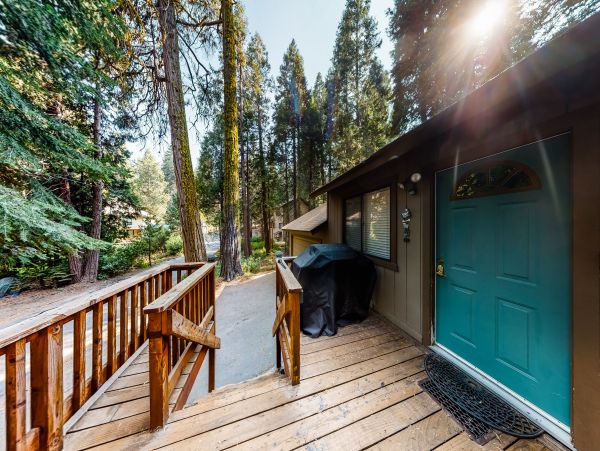 Yosemite Area Home 984895
