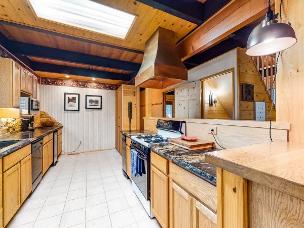 Yosemite Area Home 984896