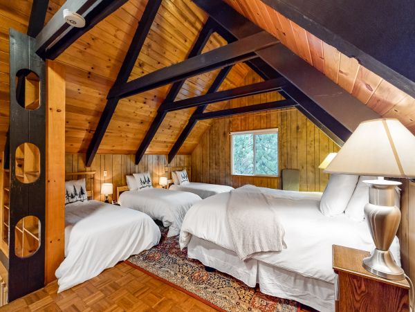 Yosemite Area Home 984896
