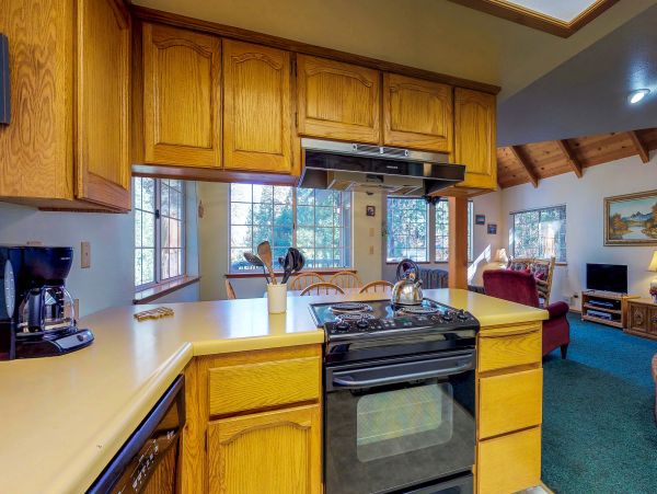 Yosemite Area Home 984897