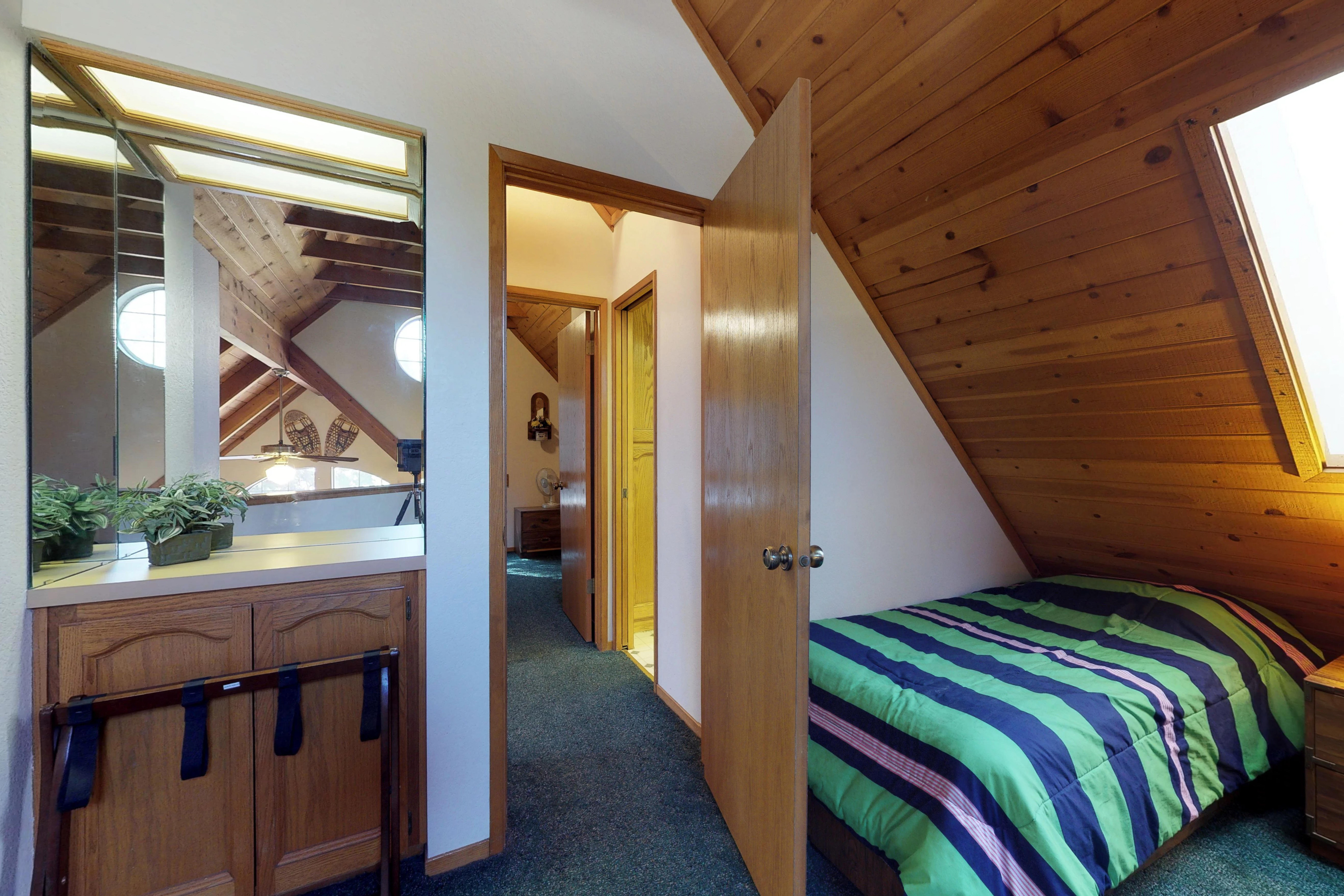 Yosemite Area Home 984897