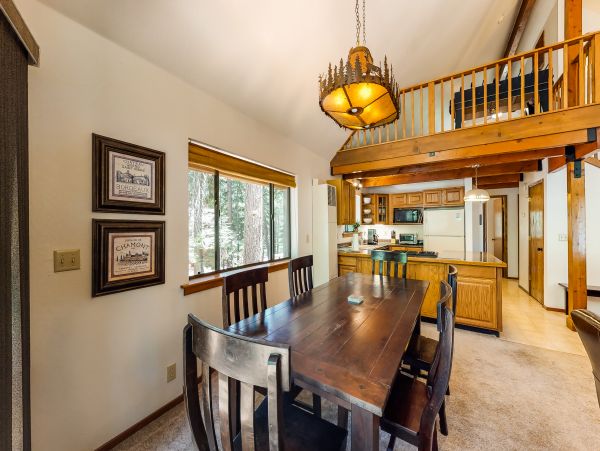 Yosemite Area Home 984898