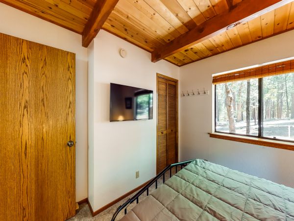 Yosemite Area Home 984898