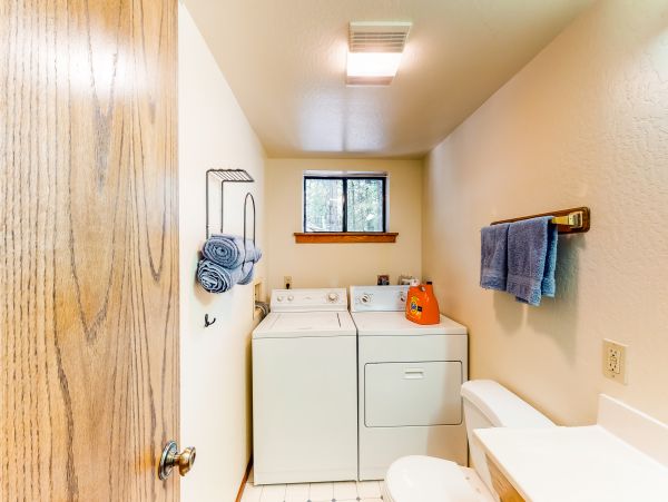 Yosemite Area Home 984898