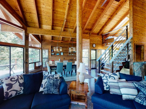 Yosemite Area Home 984899