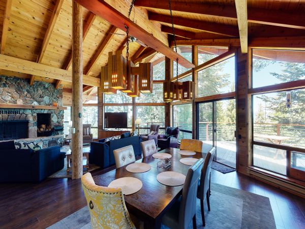 Yosemite Area Home 984899
