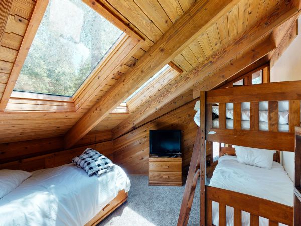 Yosemite Area Home 984899