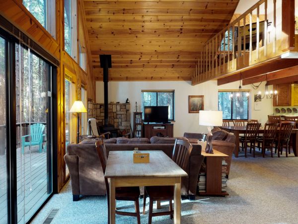 Yosemite Area Home 984902