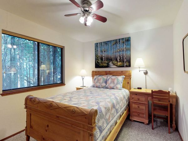 Yosemite Area Home 984902