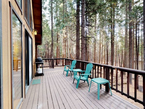 Yosemite Area Home 984902