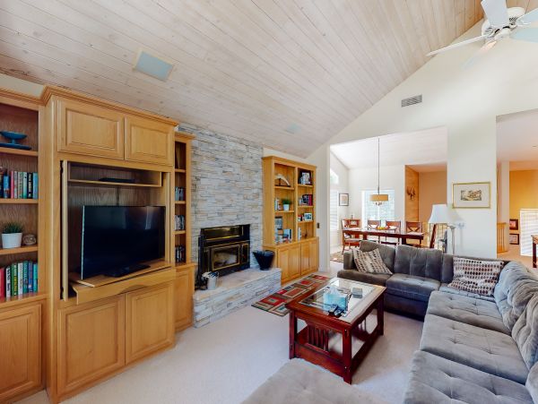 Yosemite Area Home 984903