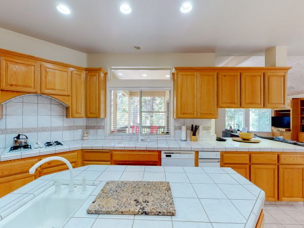 Yosemite Area Home 984903