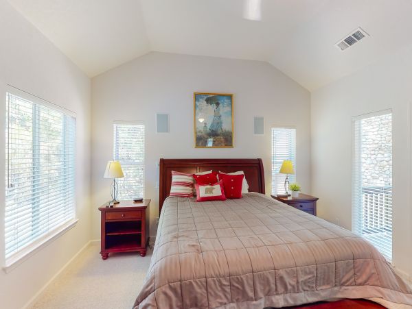 Yosemite Area Home 984903
