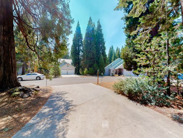 Yosemite Area Home 984903