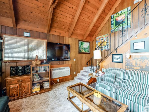 Yosemite Area Home 984905